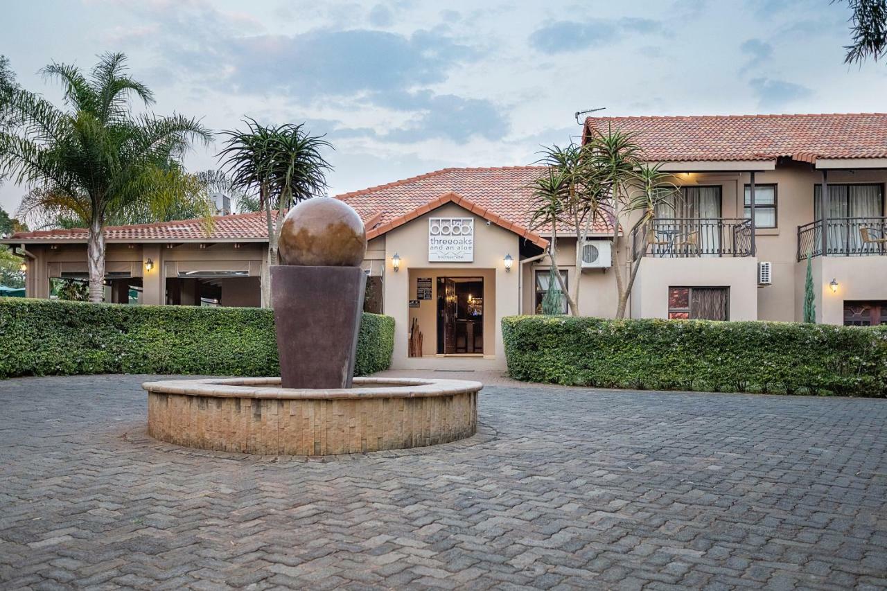 Three Oaks And An Aloe Boutique Hotel Hartbeespoort Exteriér fotografie