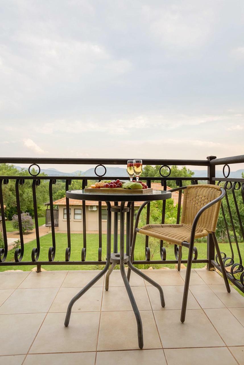Three Oaks And An Aloe Boutique Hotel Hartbeespoort Exteriér fotografie